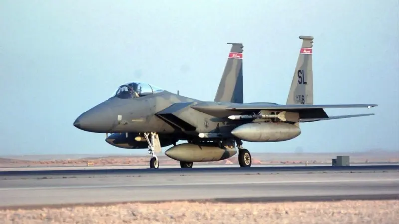 تفاصيل الهجوم على قاعدة الأمير سلطان الجوية في السعودية