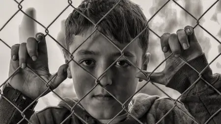 related_news_inside_blogsكارثة.. فرنسا تعثر على طفل حبيسا داخل شاحنة منذ العام 2024