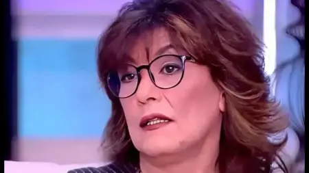 related_news_inside_blogsسماح أنور تتحدث عن تجربة التدخين في سن 15