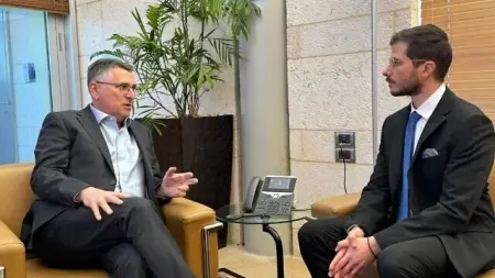 related_news_inside_blogsمن هو جورج ديك الذي عيّنته إسرائيل مبعوثا للعالم المسيحي؟