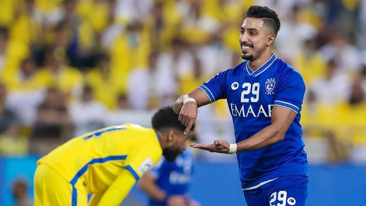 صراع الزعامة يشتعل بين الهلال والاتحاد بعد التوقف الدولي (إكس) صراع الزعامة يشتعل بين الهلال والاتحاد بعد التوقف الدولي (إكس)