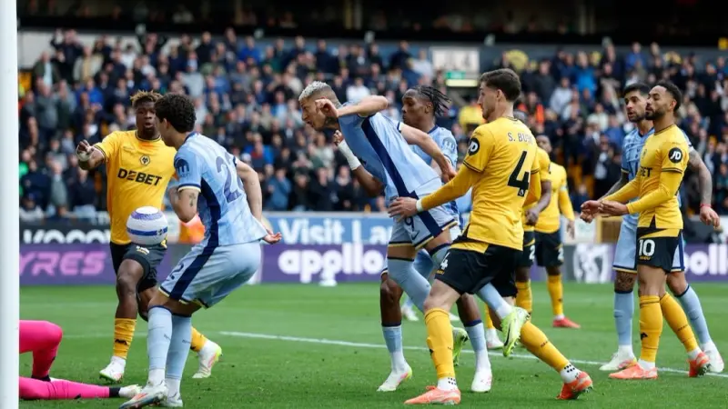 القنوات الناقلة لمباراة توتنهام ضد ولفرهامبتون اليوم في الدوري الإنجليزي مع الموعد والتشكيلة