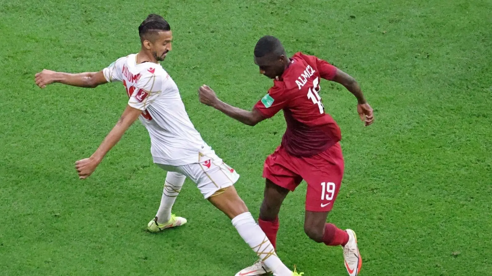 قطر وعمان في مواجهة افتتاحية حاسمة بملحق مونديال 2026 (إكس) قطر وعمان في مواجهة افتتاحية حاسمة بملحق مونديال 2026 (إكس)