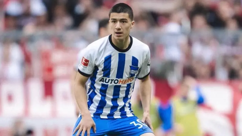 بديل فيرتز.. من هو اللاعب الجزائري إبراهيم مازا وقيمة انتقاله إلى باير ليفركوزن الألماني؟