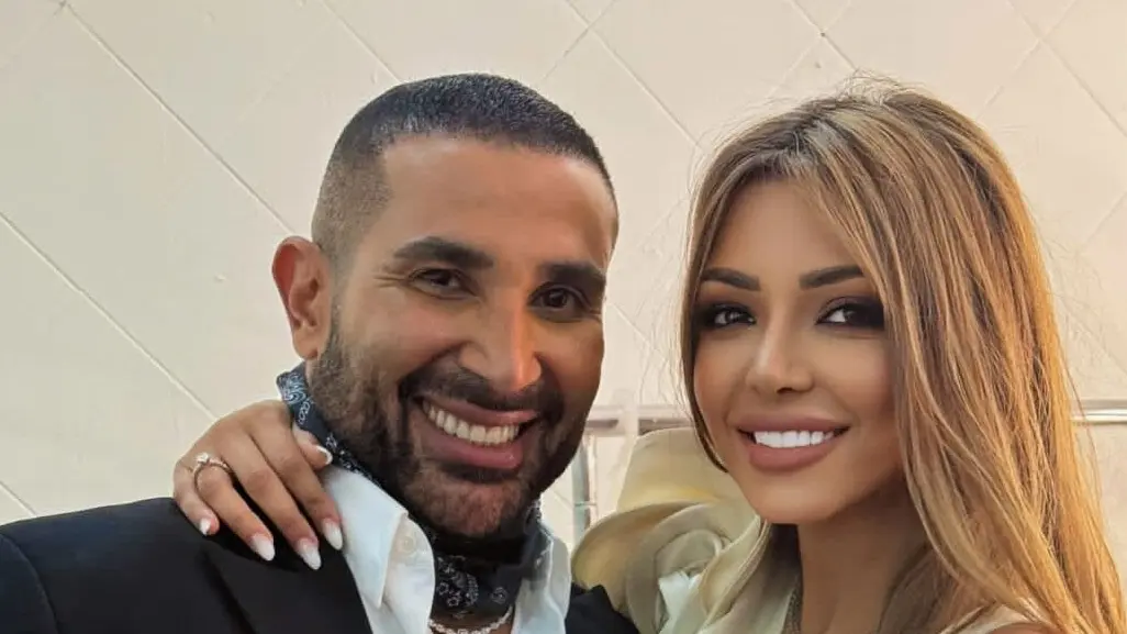 أحمد سعد ينفي انفصاله عن زوجته علياء بسيوني (إنستغرام) أحمد سعد ينفي انفصاله عن زوجته علياء بسيوني (إنستغرام)