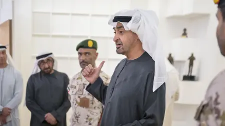 related_news_inside_blogsصور - محمد بن زايد يزور وزارة الدفاع لمتابعة المستجدات العسكرية والدفاعية