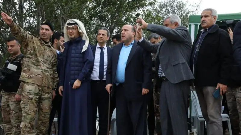 دبلوماسيون غربيون وعرب يتفقدون الأوضاع عند الحدود اللبنانية الإسرائيلية
