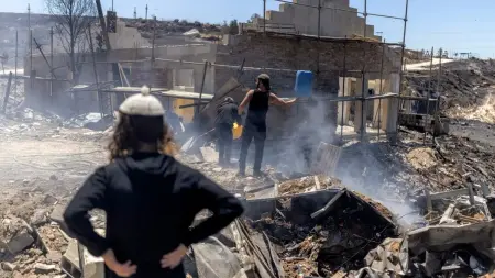 related_news_inside_blogsمقتل فلسطينيين في هجوم لمستوطنين إسرائيليين بالضفة الغربية