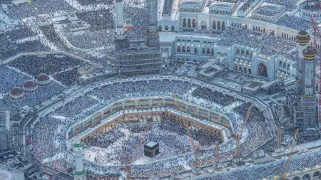 رحلة للتعرف إلى أكبر المساجد في العالم