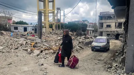 related_news_inside_blogsلبنان خارج الهدنة.. تصعيد إسرائيلي وتجميد لدور "حزب الله"