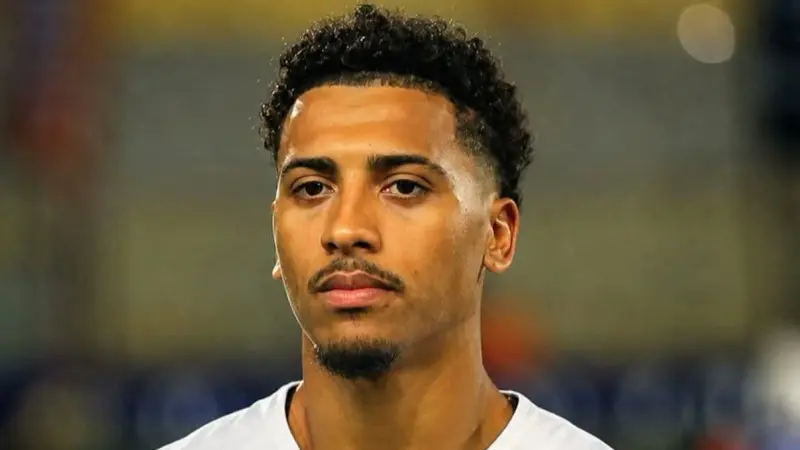 خوان بيزيرا يغيب عن تحضيرات الزمالك.. أزمة جديدة تلوح في الأفق