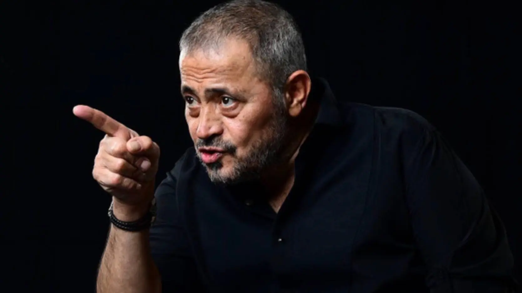 انفعال جورج وسوف في بغداد يشعل مواقع التواصل (إكس) انفعال جورج وسوف في بغداد يشعل مواقع التواصل (إكس)