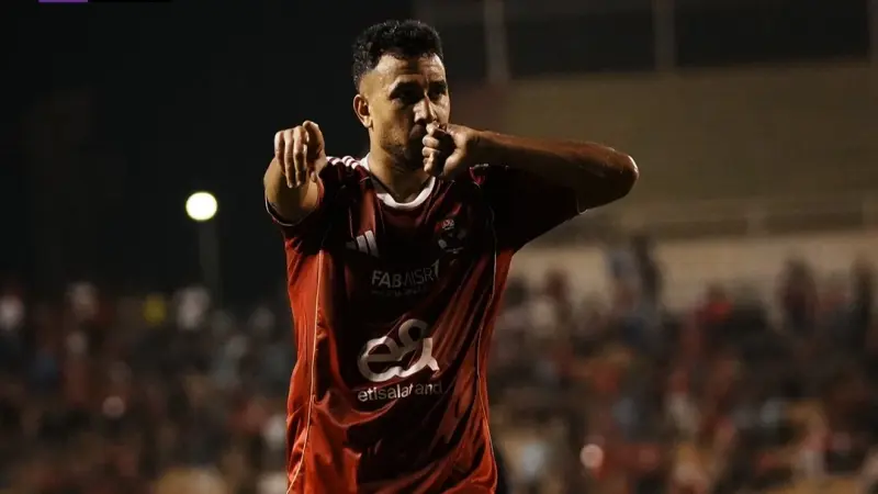 هل تعمد إهانة الجماهير؟ السبب الحقيقي وراء احتفالية "تريزيغيه" في مباراة انبي