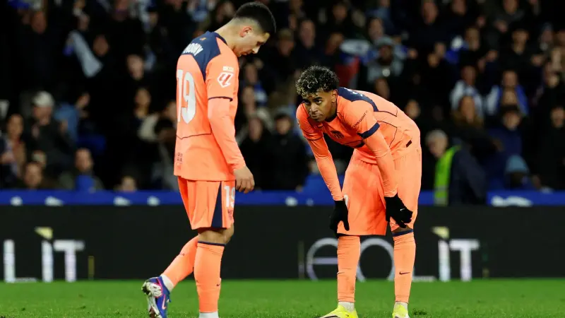 هزيمة أنويتا تفتح ملف أزمات برشلونة.. 5 مؤشرات تقلق فليك