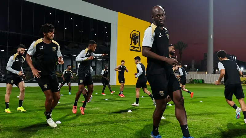 القنوات الناقلة لمباراة الاتحاد اليوم ضد الرائد في الدوري السعودي مع الموعد