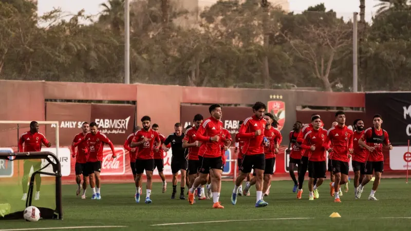 موعد مباراة الأهلي وسيراميكا كليوباترا في الدوري المصري.. المارد الأحمر يبدأ مرحلة الحسم