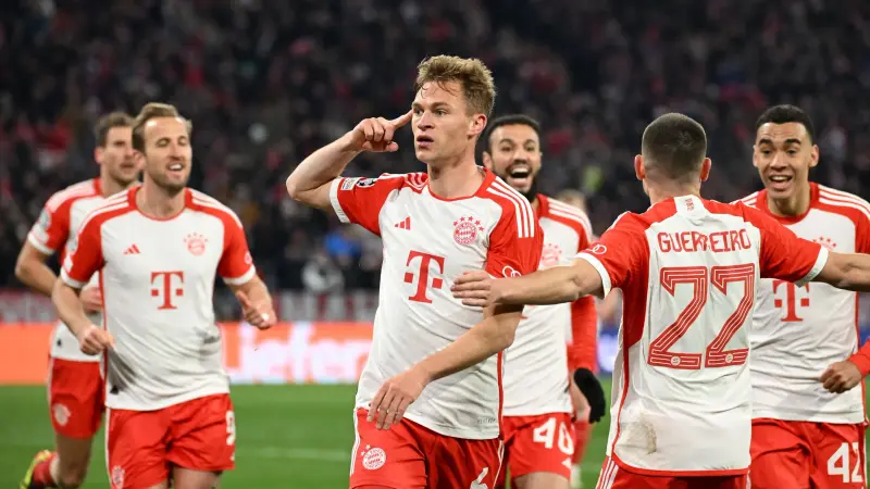 مدرب مانشستر يونايتد الأسبق يقترب من قيادة بايرن ميونخ