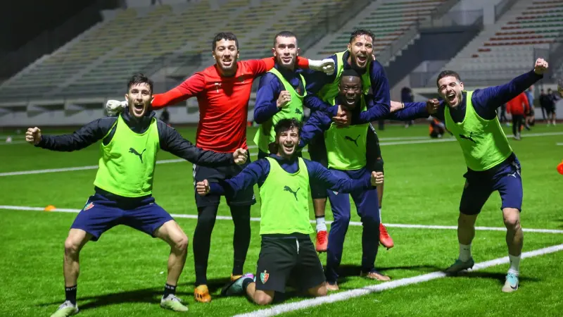 القنوات الناقلة لمباراة مولودية الجزائر اليوم ضد نجم بن عكنون في الدوري الجزائري.. فرصة تأكيد الصدارة