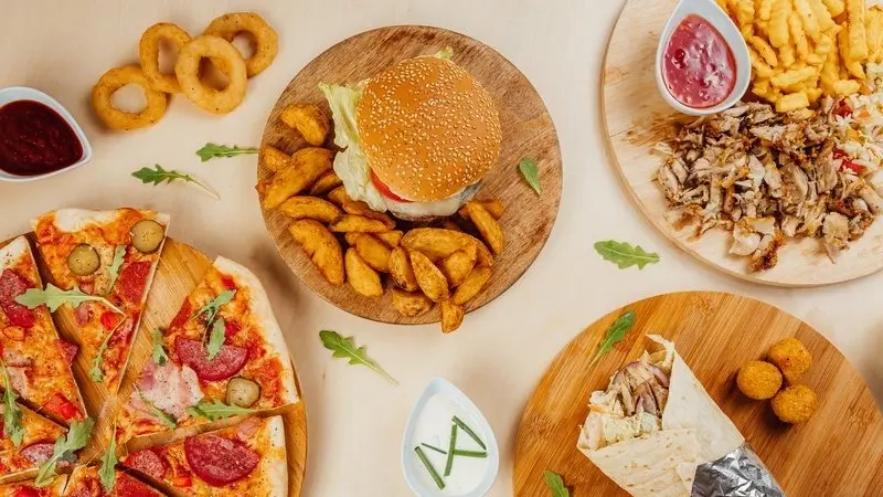 باحثون يحذرون من مخاطر الأطعمة الفائقة المعالجة على الصحة