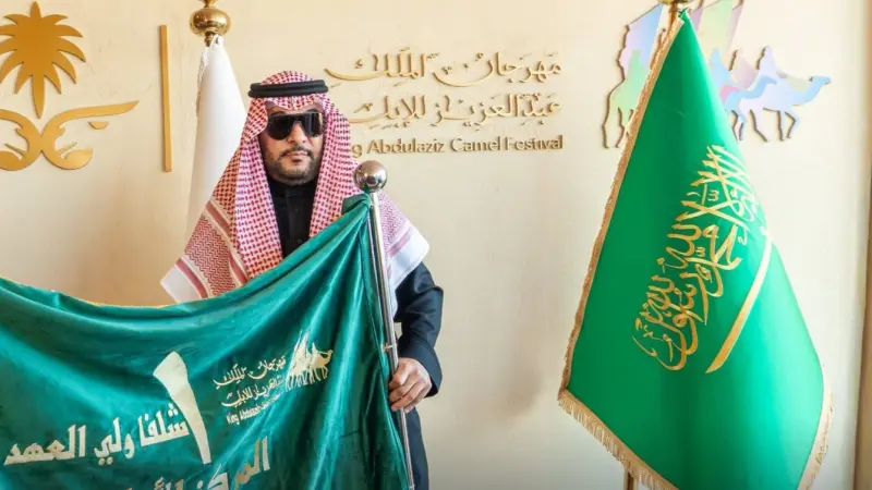 من هو الشيخ عايض بن محمد بن ظبيه؟