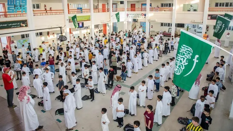 متى يوم المعلم في السعودية 1446؟ هذه حقيقة كونه إجازة رسمية