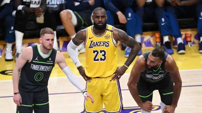 دوري كرة السلة الأميركي - ليكرز يفشل في تجاوز الدور الأول للموسم الثاني توالياً