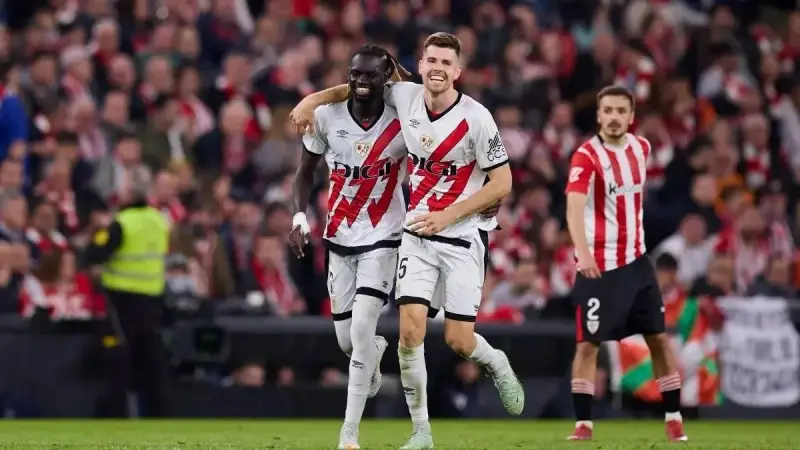 القنوات الناقلة لمباراة فالنسيا ضد رايو فاليكانو اليوم في الدوري الإسباني مع الموعد والتشكيلة