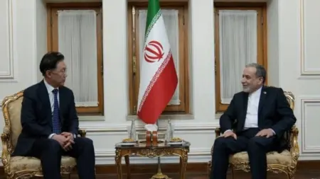 related_news_inside_blogsعراقجي يحمّل أميركا وإسرائيل مسؤولية تبعات الحرب مع إيران