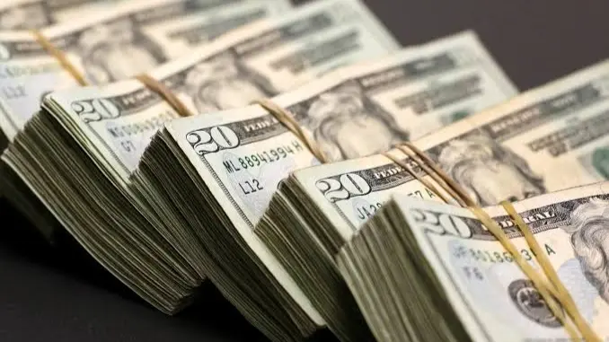 الاستقرار يسيطر على أسعار صرف العملات في مصر (رويترز) الاستقرار يسيطر على أسعار صرف العملات في مصر (رويترز)