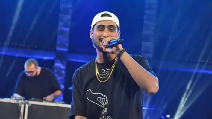 ما سبب إيقاف مغني الراب A.L.A؟ صدمة بالوسط الفني في تونس