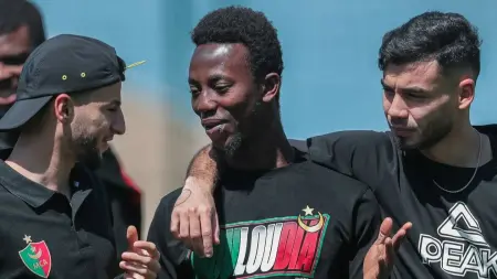 بث مباشر - مباراة مولودية الجزائر ضد مولودية البيض في الدوري الجزائري لحظة بلحظة