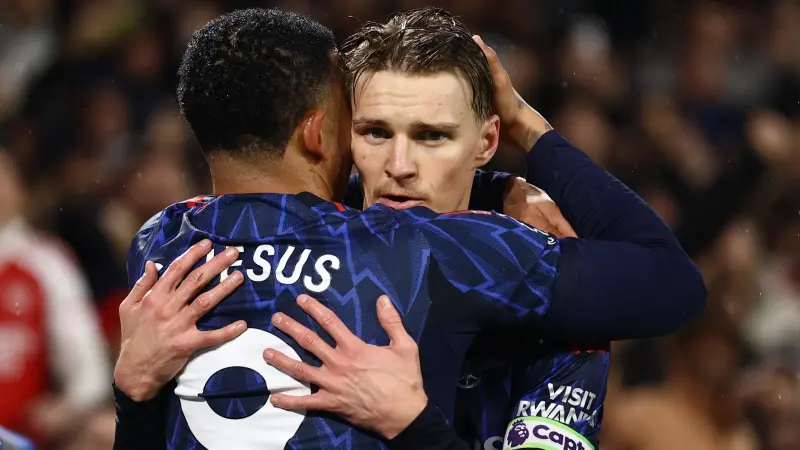 الدوري الإنجليزي - أرسنال يسحق ليدز يونايتد ويعود إلى سكة الانتصارات