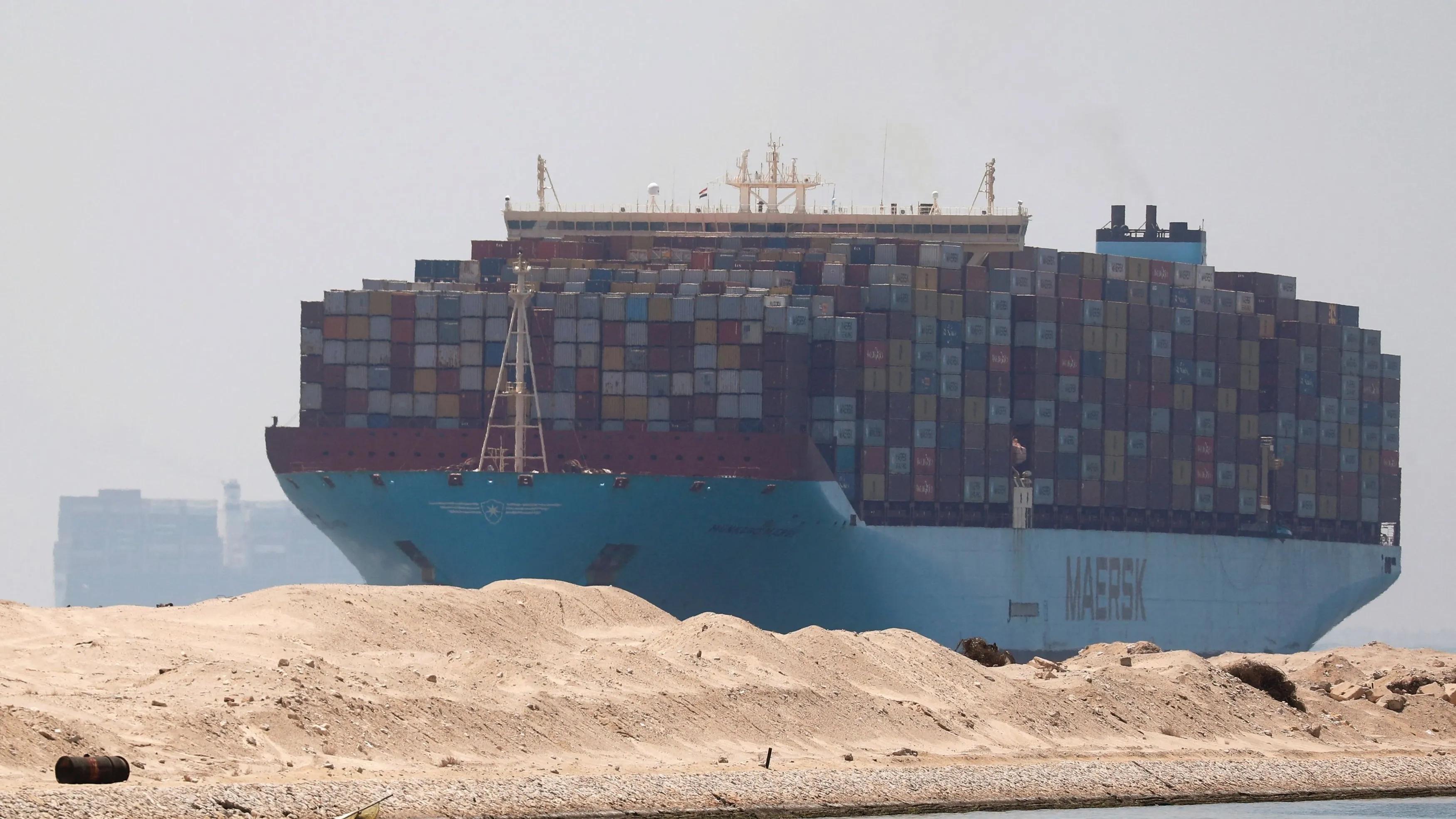 مؤشرات إيجابية لتعافي قناة السويس في 2026 