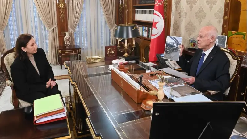 بعد مسيرة حاشدة.. هذا ما قاله الرئيس قيس سعيد عن أزمة قابس