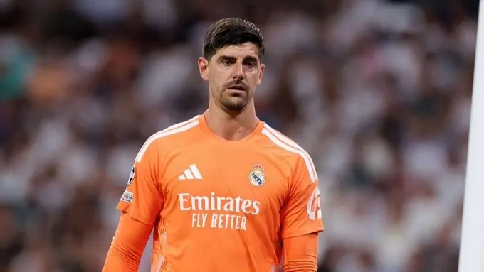 ريال مدريد يخسر كورتوا في الكلاسيكو أمام برشلونة (إكس) ريال مدريد يخسر كورتوا في الكلاسيكو أمام برشلونة (إكس)