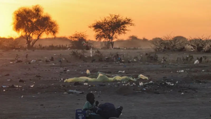 فيديو - البرهان يلعب بالنار عبر استدعاء روسيا.. كيف سترد أميركا؟