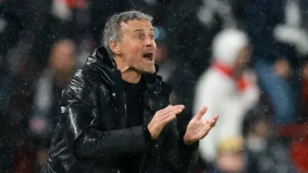 related_news_inside_blogsهل لويس إنريكي هو الخيار الأمثل لتدريب مانشستر يونايتد؟