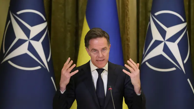 الناتو يعلّق على انتهاء معاهدة "نيو ستارت" بين واشنطن وموسكو