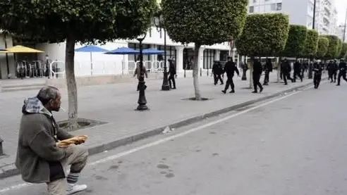 وفاة عبد الجليل حمدي رمز الثورة في تونس
