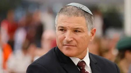 related_news_inside_blogsبضائع إلى غزة.. قضية تهريب تهز جهاز الاستخبارات الإسرائيلي