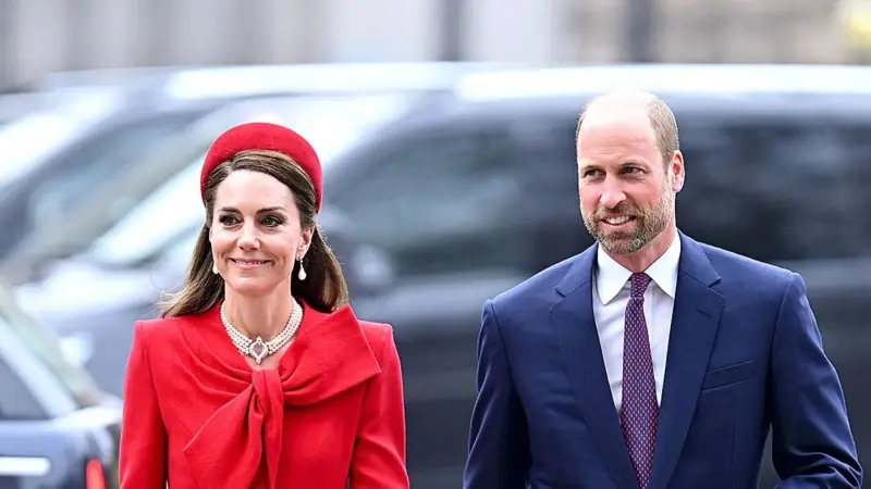 صور - إخلاء إجباري يثير الجدل حول العائلة المالكة في بريطانيا