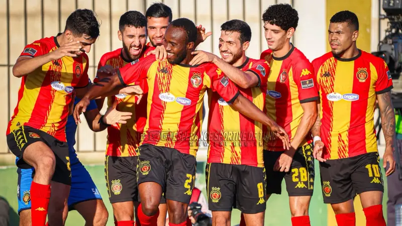 القنوات الناقلة لمباراة الترجي الرياضي والملعب التونسي اليوم في الدوري التونسي مع الموعد والتشكيلة