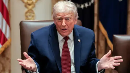 related_news_inside_blogsالمحكمة العليا ترفض رسوم ترامب الجمركية.. والأخير يردّ