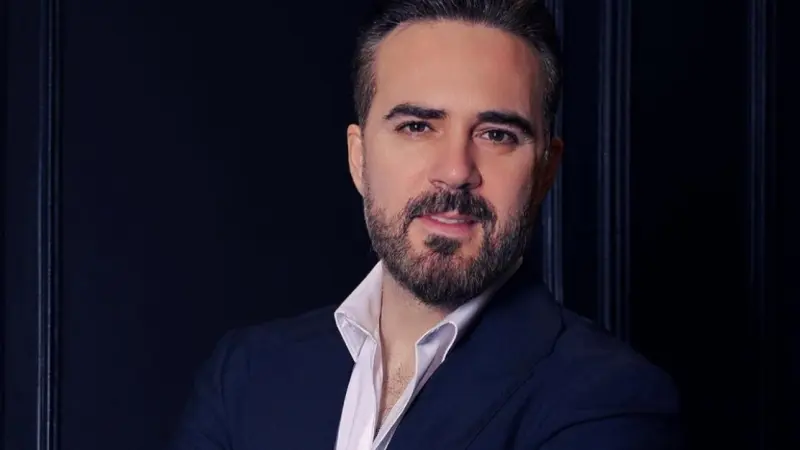 وائل جسار: طلبت من زوجتي اعتناق الدين الإسلامي