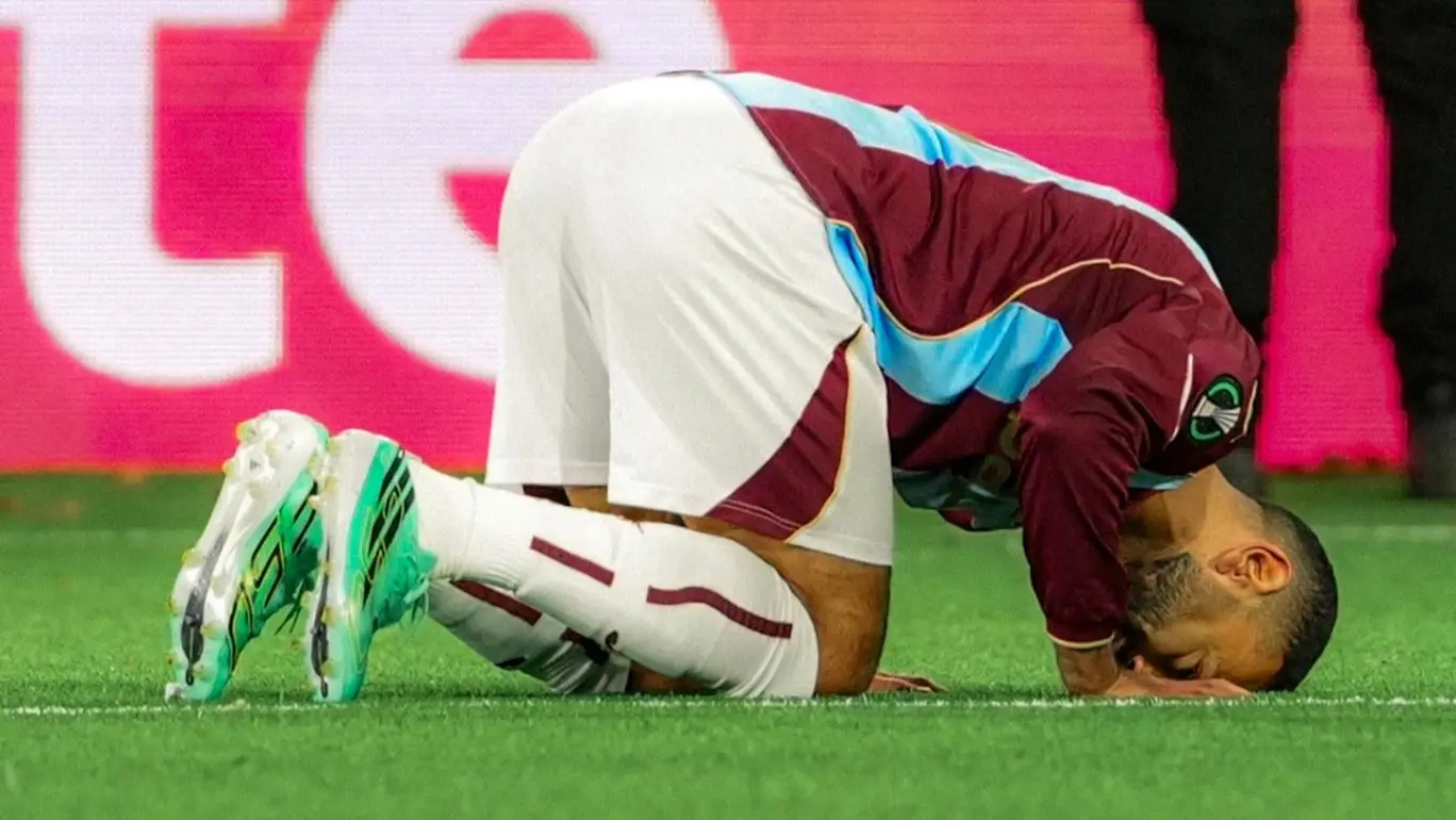 محمد صلاح يواصل التوهج مع طرابزون سبورت ويسجل هدفه الـ8 (إكس) محمد صلاح يواصل التوهج مع طرابزون سبورت ويسجل هدفه الـ8 (إكس)