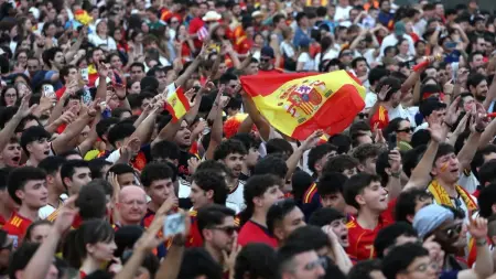 related_news_inside_blogsكأس العالم 2026 - احتفالات في شوارع مدريد.. وحزن في باريس