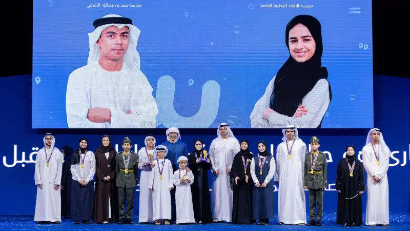 محمد بن راشد يهنئ بطلة تحدي القراءة: مطمئن على مستقبلنا