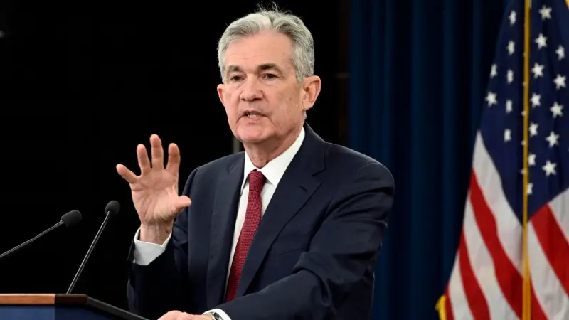 السوق الأميركية على صفيح ساخن.. ترقب حديث رئيس الفيدرالي لحسم الفائدة