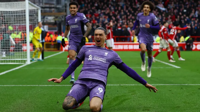 معلق مباراة ليفربول وسبارتا براغ اليوم في الدوري الأوروبي.. خبرة ليفربول في مواجهة طموح سبارتا براغ