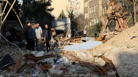 related_news_inside_blogsصورة - تصعيد كبير.. غارة تستهدف جسرا مهما في إيران